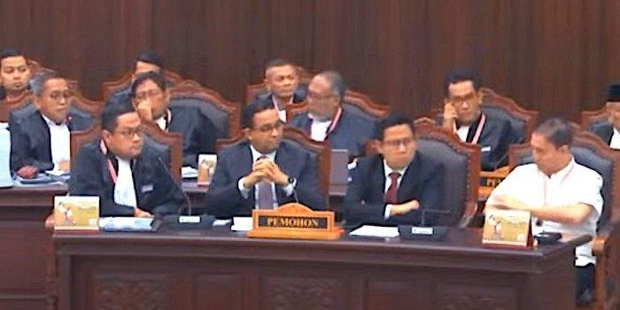 Hadiri Sengketa Pilpres, Anis Harap MK Mengambil Keputusan Dengan Adil