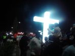 Sambut Paskah Jemaat Marthen Luther Sentani Pawai Obor Dan Salib