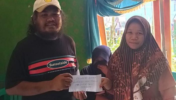 Bentuk Bela Sungkawa, Anggota TNI-Polri Dan Pangkalan Ojek Stadion Surya Pagi Berikan Bantuan Dukacita Kepada Keluarga Duka