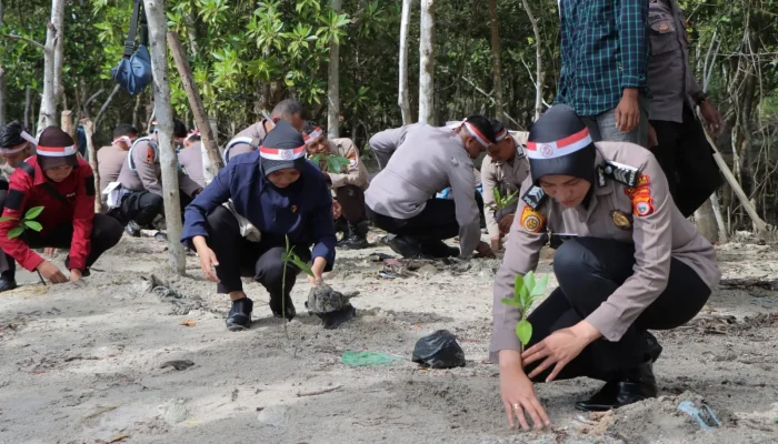Polres Kepsul Gelar Penanaman Ribuan Mangrove