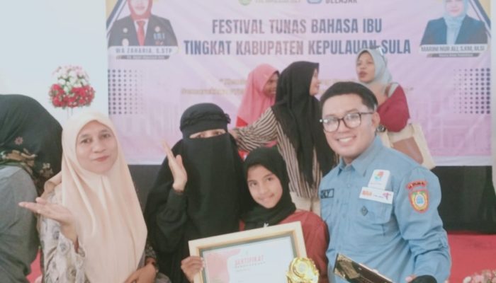 Utusan Gravity Studi Tour Raih Juara Satu Mendongeng dalam Lomba Bahasa Sula 2024