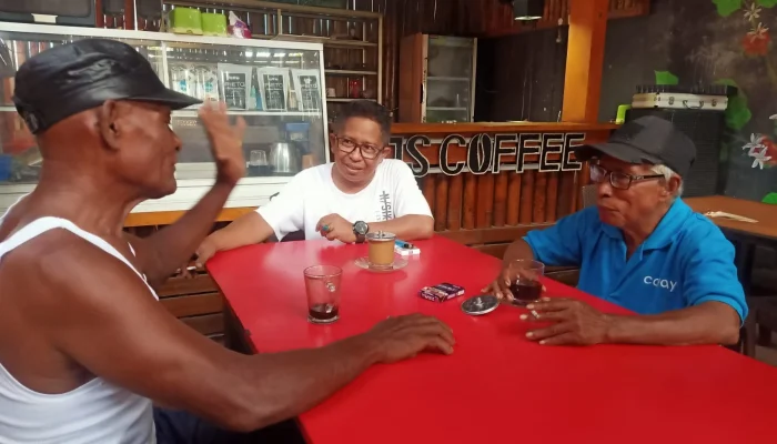 Kopi Pagi Di JS Coffee: Tajuk ” dokter Mogok “