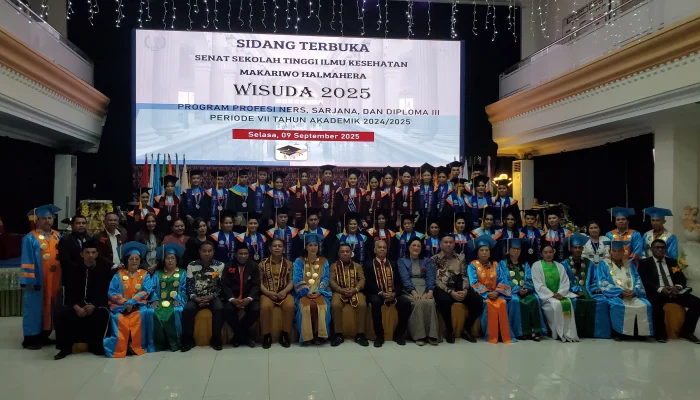 STIKes Makariwo Halmahera Kukuhkan 102 Lulusan dalam Sidang Terbuka Senat Wisuda Tahun Akademik 2024/2025