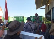 Warga Desa Bara Blokir Aktivitas PT SAFI: Tuding Serobot Lahan dan Rusak Tanaman