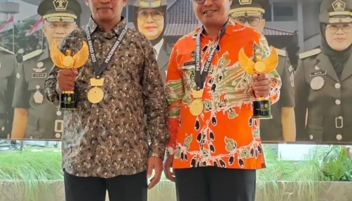 Gempar! Eks Pj Kades Bobong Raih Penghargaan Nasional PJA 2025 Meski Sudah Dimutasi