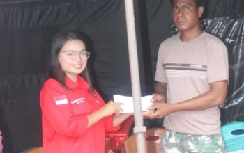 GMNI Sumba Barat Salurkan Donasi Kemanusiaan untuk Korban Kampung Yaruwora