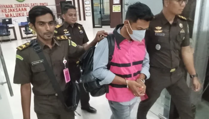 Kejari Sula Tahan Kontraktor Proyek Jalan Saniahaya-Modapuhi