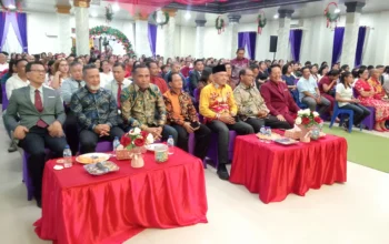 Wagub Halut Hadiri Natal GPdI di Lelife, Gereja Didorong Jadi Pembawa Damai