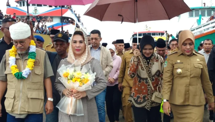 Anggota DPD RI Diduga Gunakan Fasilitas Negara untuk Ziarah di Sula