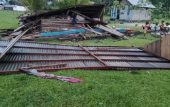 Rumah Warga Roboh di Fokalik, Sugiono Soroti Lambannya Respons BPBD Kepulauan Sula