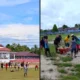 Tidak Tunggu Bantuan Pemerintah, Pemuda Sorong Selatan Gotong Royong Bersihkan Lapangan Trinati