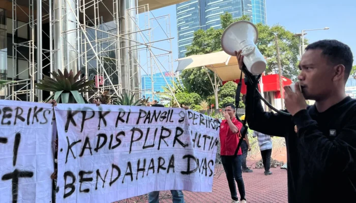 FAKI Demo di KPK, Minta Dugaan Penyimpangan Proyek Jembatan di Halmahera Timur Diusut
