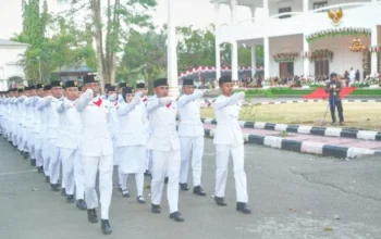 Wabup Sula Pimpin Upacara Penurunan Bendera HUT Ke- 81 RI