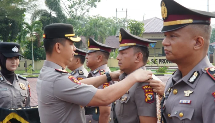 Kapolres Bengkalis Pimpin Sertijab Tiga Kapolsek, Tekankan Profesionalisme Dan Pelayanan kepada Masyaraka