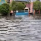 Warga Tuntut  “Mana Janji Manis Pejabat,Banjir Pasang Rob Terjang Kota Dumai Saat Hujan Datang