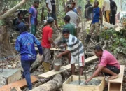 Masmina Ali Umacina dan Kakaknya Bangun Jembatan, Buka Jalan 9 Kilometer dari Wailoba ke Dusun Wainanas