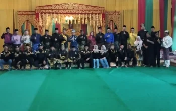 Pemberhentian Sekum dan Bendum DPH LAMR Kota Dumai Warkah Di Bacakan Oleh Ketua MKA